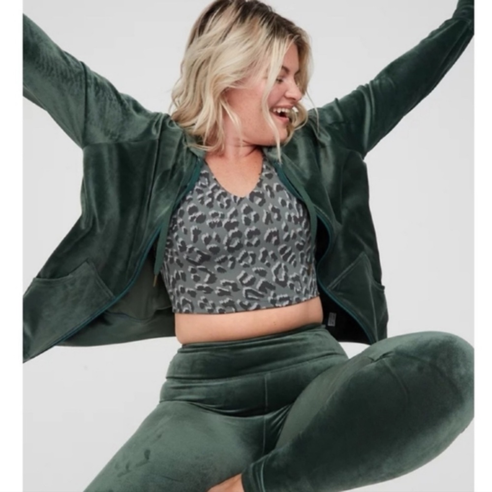 NWOT Aerie After Party Velour Oversized Full Zip Hoodie Size Large